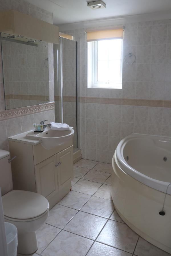 4 Bed 36 Holiday home *
