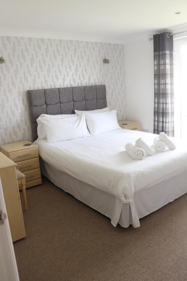 4 Bed 36